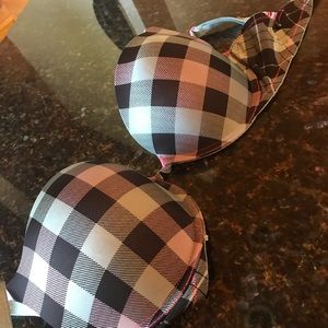 Victoria Secret Bra - size 36D just like new